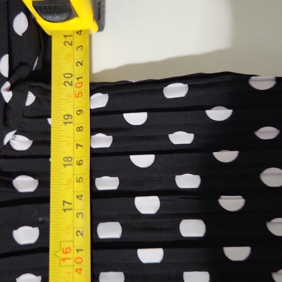 Lulus Dress Pleated Polka Dot Medium Black White Old Money - Picture 11 of 14